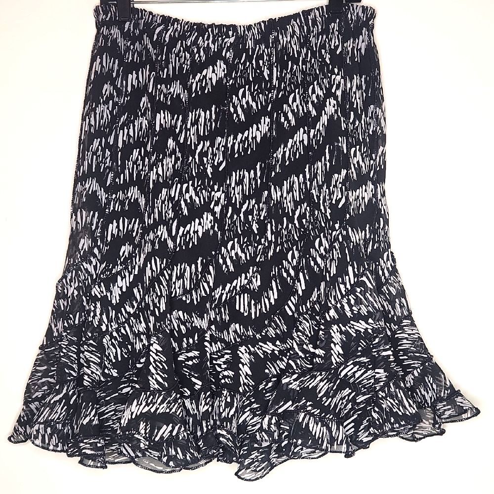 Mix Nouveau Black and White Godet Skirt with Flared Hem Women's Sixe XL